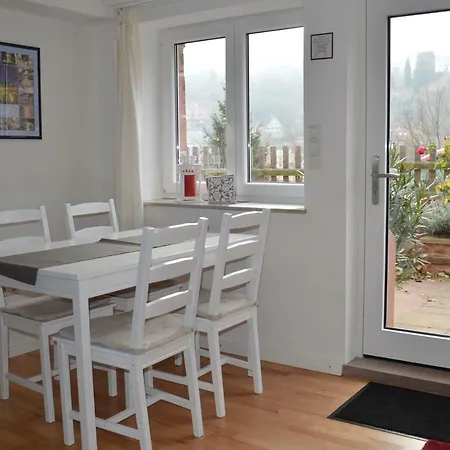 Panorama-blick Miltenberg, 3 Pers., Zentr., Am Main, Terrasse, Bootverleih, P *